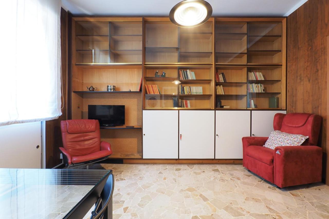 Primopiano - Tolmezzo Apartment Milano Exterior foto